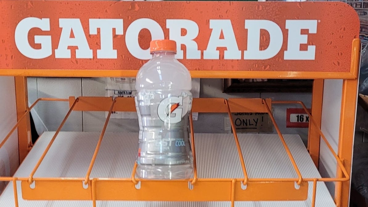 Gatorade Glacier Cherry 28 Ounce.