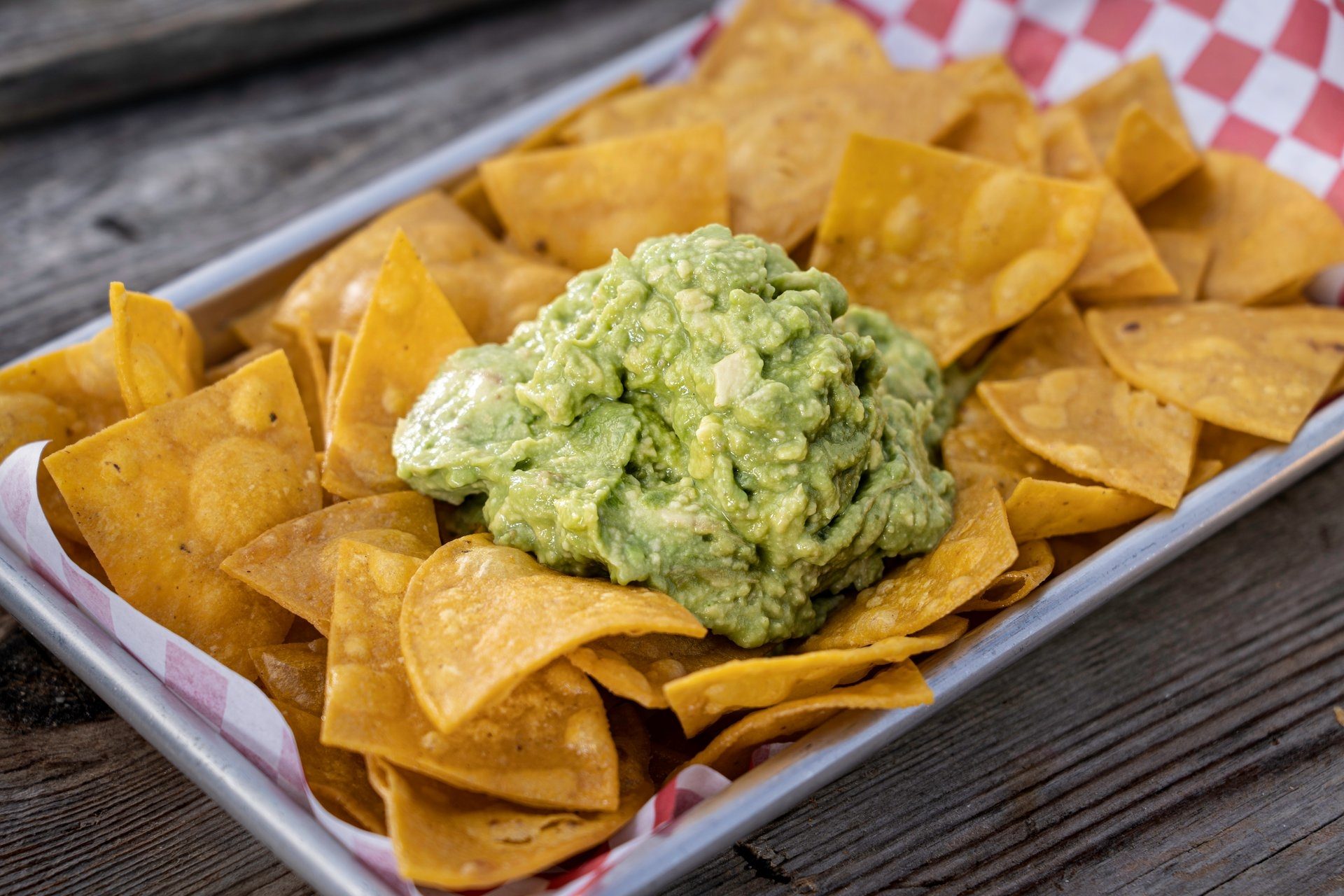 4 oz of Guacamole &  Chips.
