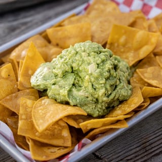 4 oz of Guacamole &  Chips