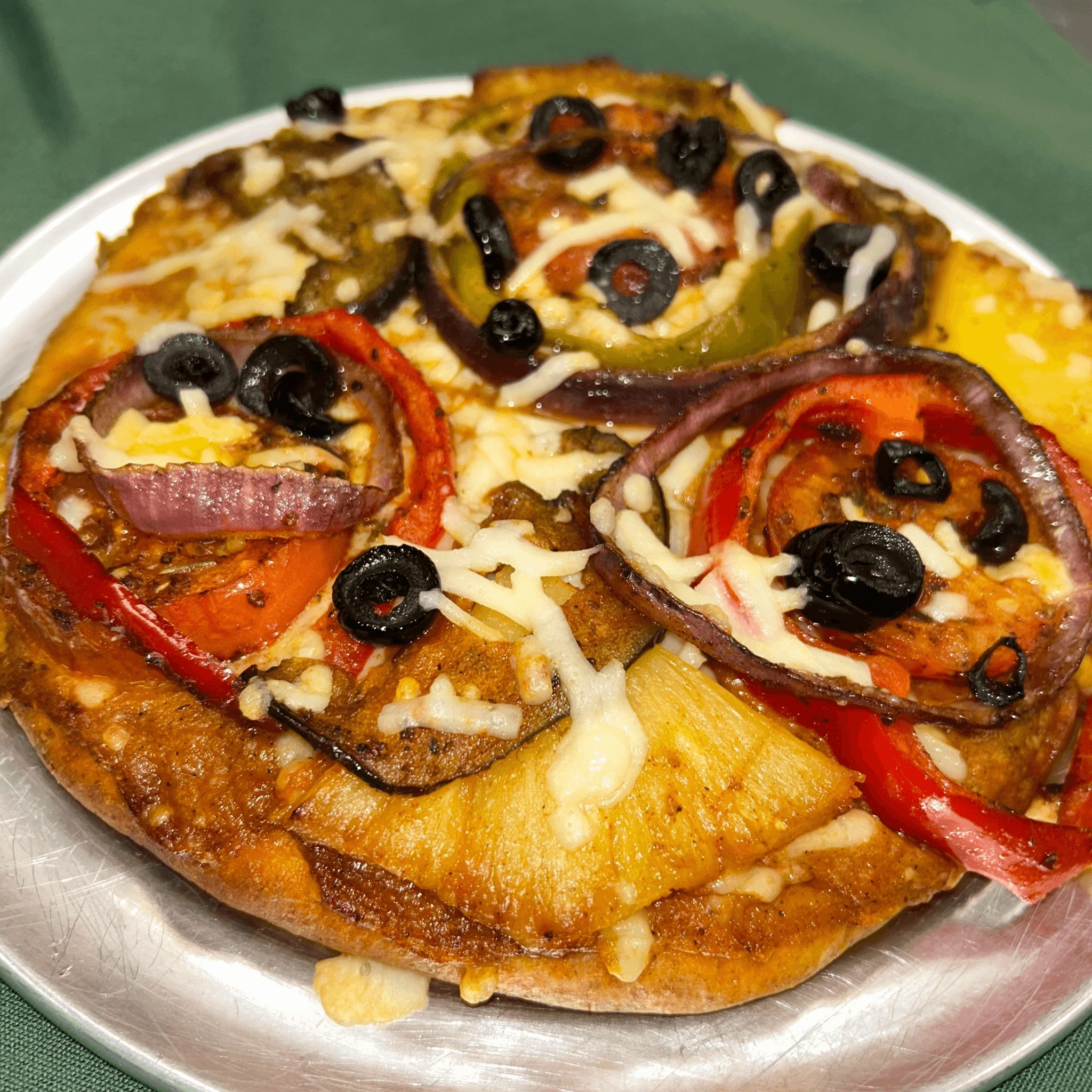 Hawaiian Pizza, Personalized (6 in).