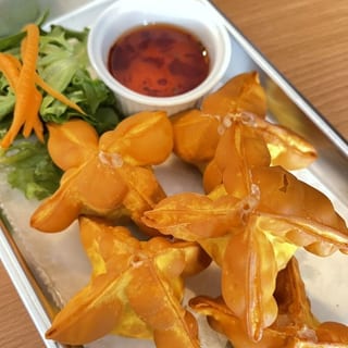 Crab Rangoon