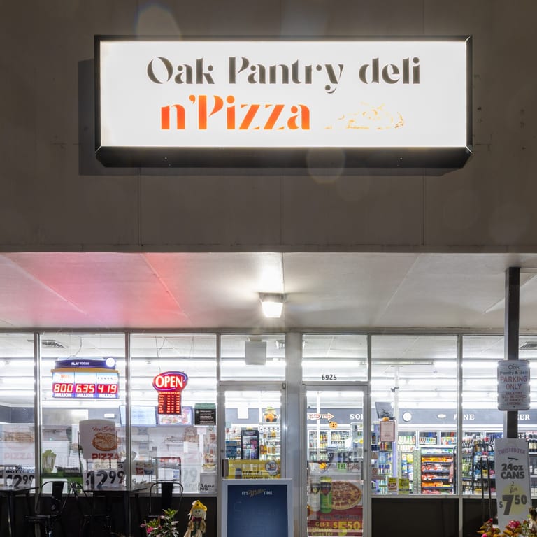 Welcome to Oak Pantry - Deli n Pizza