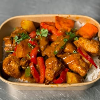 Thai/ Malaysian Chicken Curry Rice Bowl