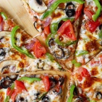 Veggie Delight Pizza (10").