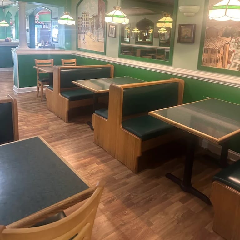 A Dining Experience Beyond The Slice