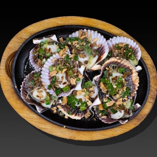 Grilled Scallop with Butter & Scallion.