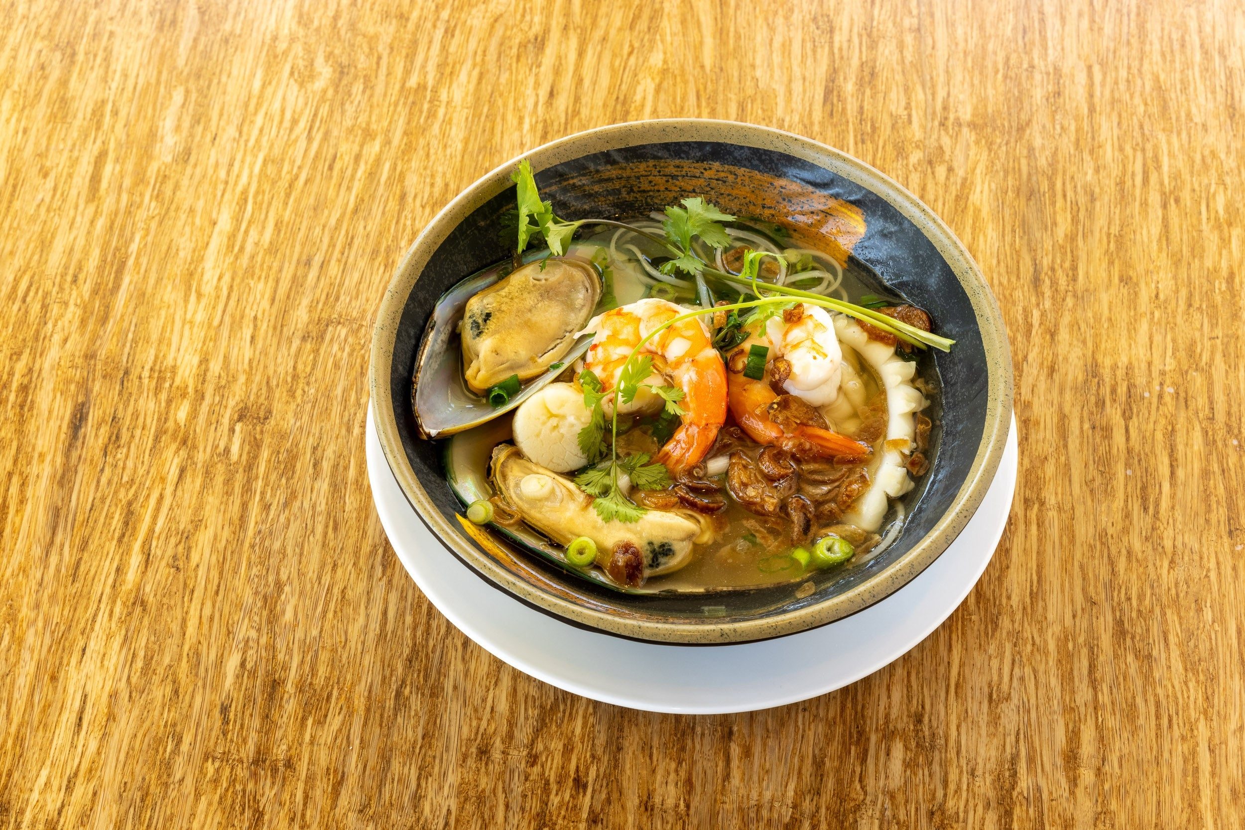 Seafood Noodle Soup (Hu Tieu Hai San).