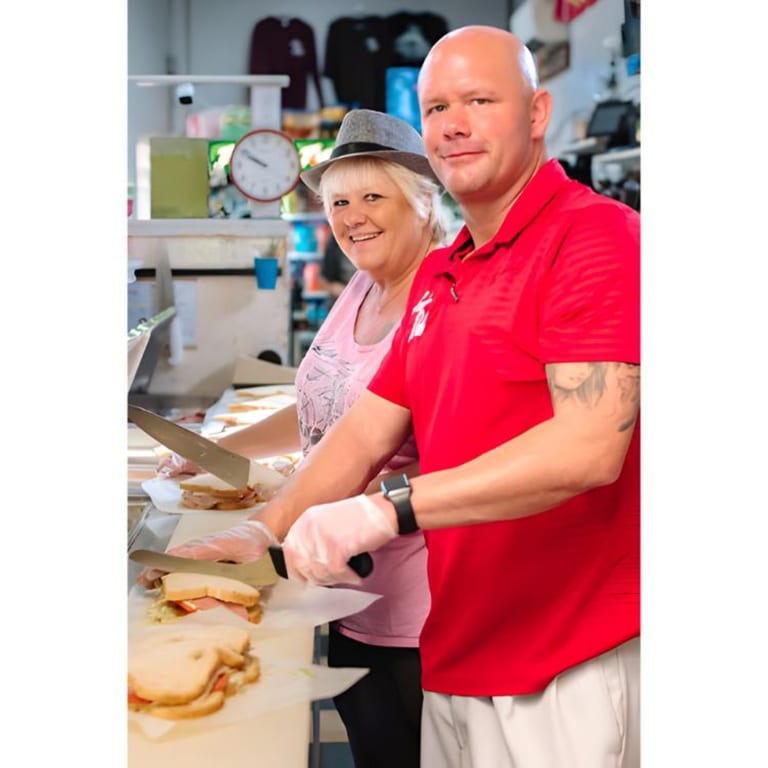 Great Food, Great Hours ⏰