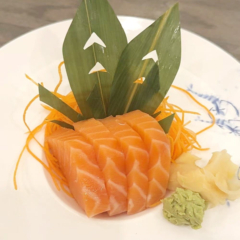 Salmon Sashimi.