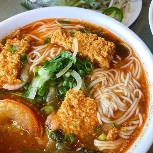 Bun Rieu (Tomato).