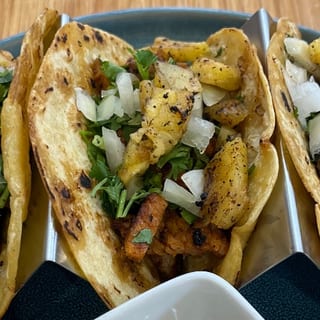 Al pastor taco