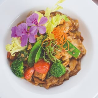 VG Drunken Noodles