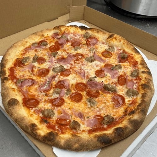 16” The Pig Pizza.