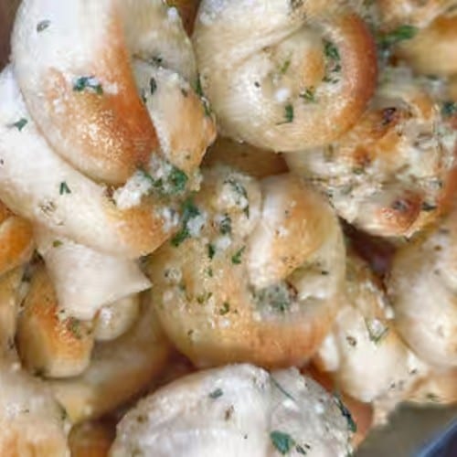 Garlic Knots.