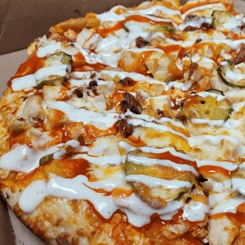 Buffalo Chicken - Pizza.