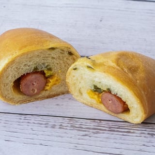 Spicy Sausage & Cheese