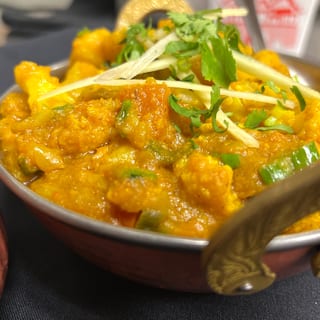 Aloo Gobi (Potato & Cauliflower Curry) (GF)