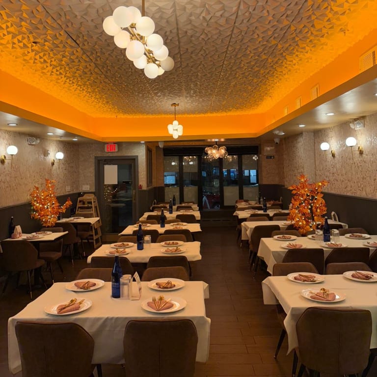 Welcome to Pariwaar Delights The King of Biryani's