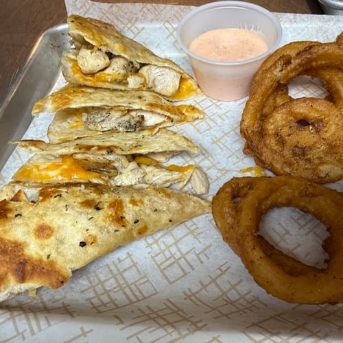 Quesadilla (Cheese, Chicken or Pork).