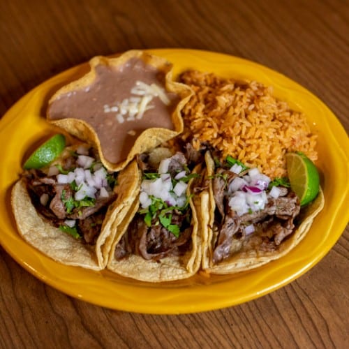 Tacos Cecina.