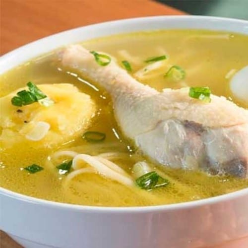 CALDO DE POLLO GRANDE.