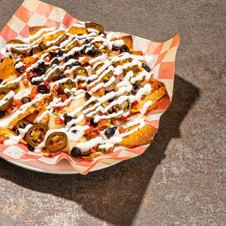Nacho Mania: Irresistible Nachos and More