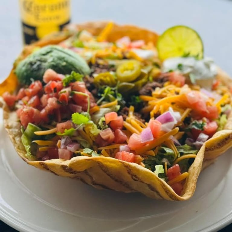 Sizzling Fajitas: A Flavorful Tex-Mex Favorite