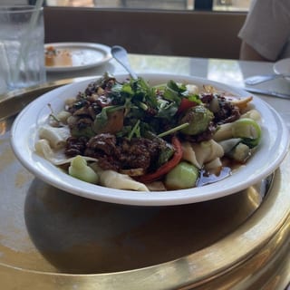 干拌孜然牛扯面 Cumin Beef Fresh Hand-Ripped Noodles