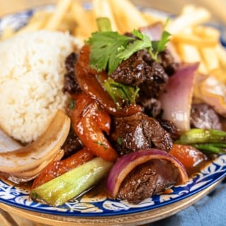 Lomo Saltado