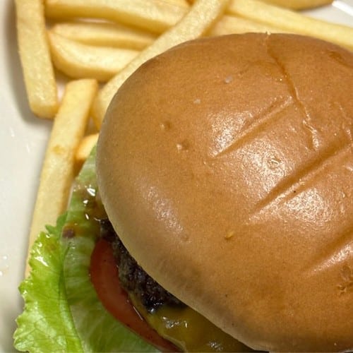 12 Cheeseburger with Fries.
