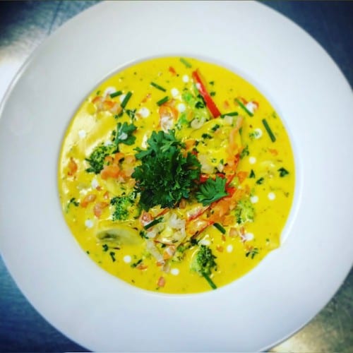 Mixed Subzi Coconut Curry W/Rice And Cranberry Naan.