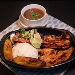 Pechuga de pollo / grilled chicken