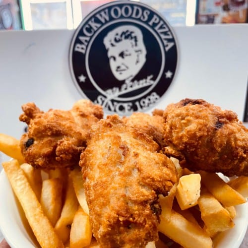 Lunch special  Wings with Fries.