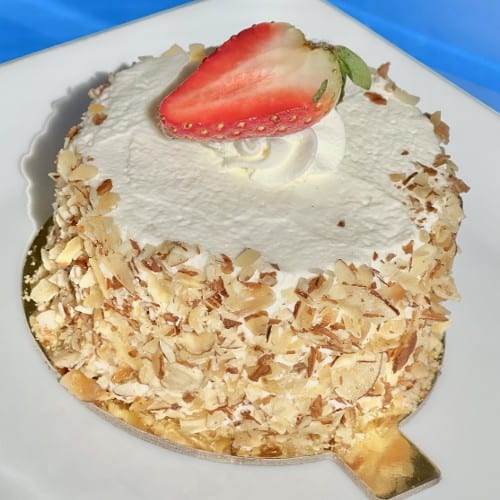 Strawberry Bavarian Cream Cake-Individual.