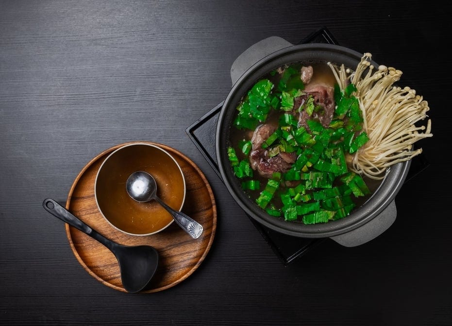 "Tom Hang Ngua (Oxtail Soup) ຕົ້ມຫາງງົວ ".