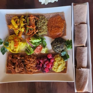 Ethiopques Veggie Plater