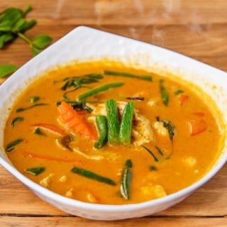 Panang Shrimp with Mango Curry