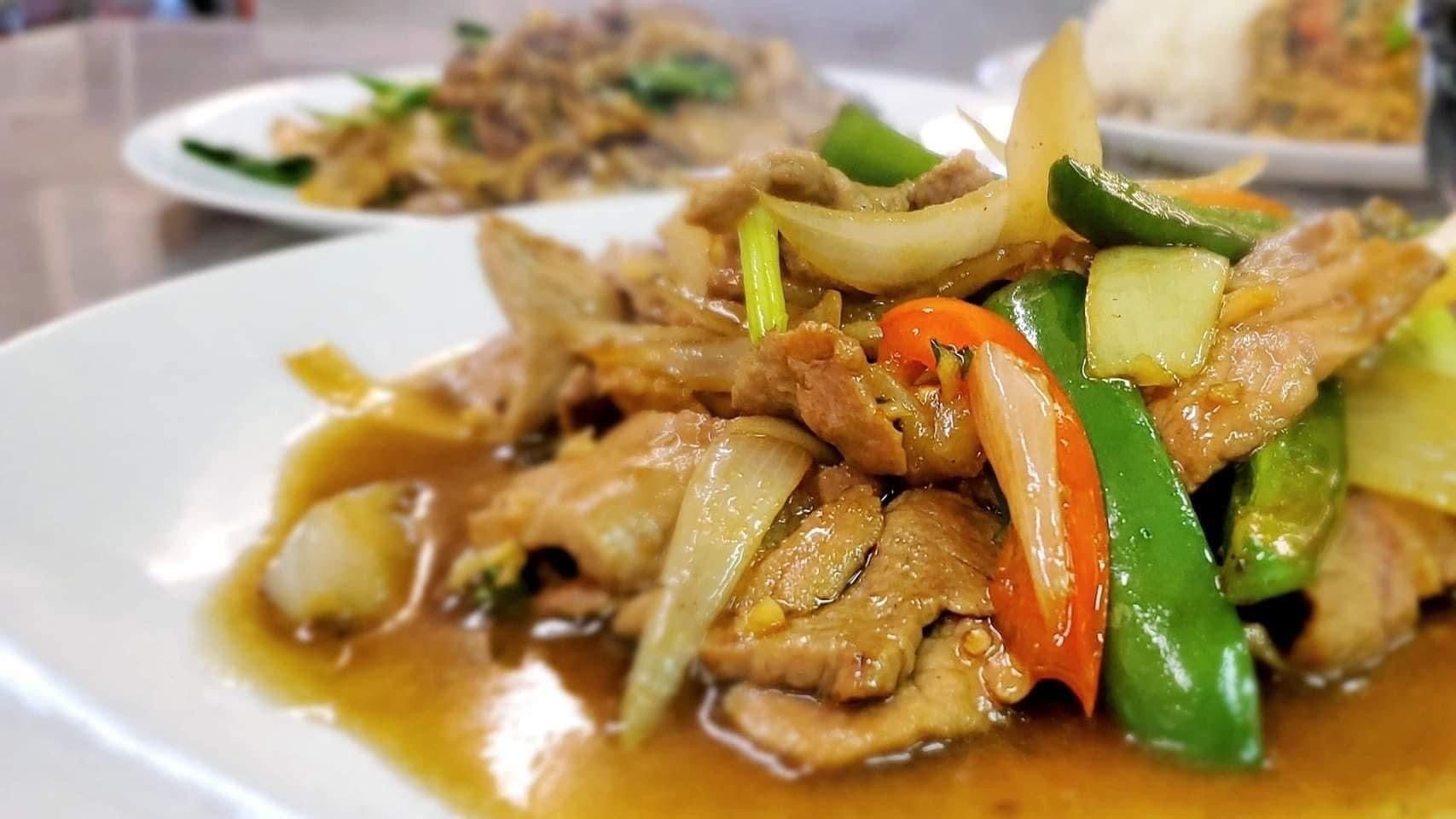 Thai Chili & Garlic (Served with Rice).