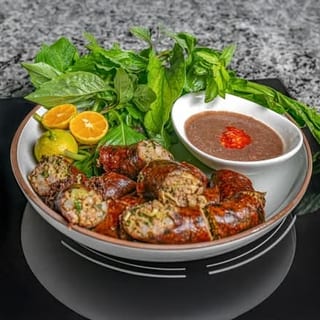 Lemongrass sausage ( Dồi Sả)