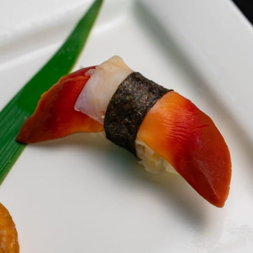 Hokkigai / Surf Clam.