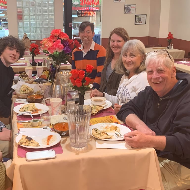 A Comfortable Place for Everyone🍴