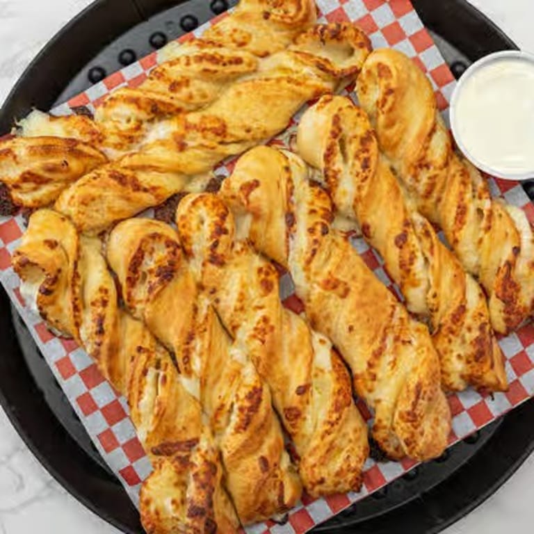 Delicious Boneless Wings for Every Appetite