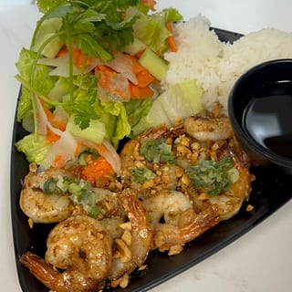 RD4. GRILLED PRAWNS Rice Dish (Com Tom Nuong)