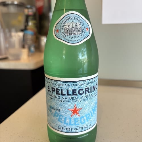 Perrier / Pellegrino.
