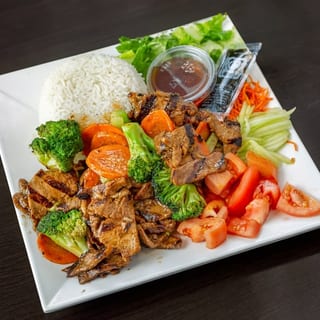 L8. Pork Stir Fry Plate