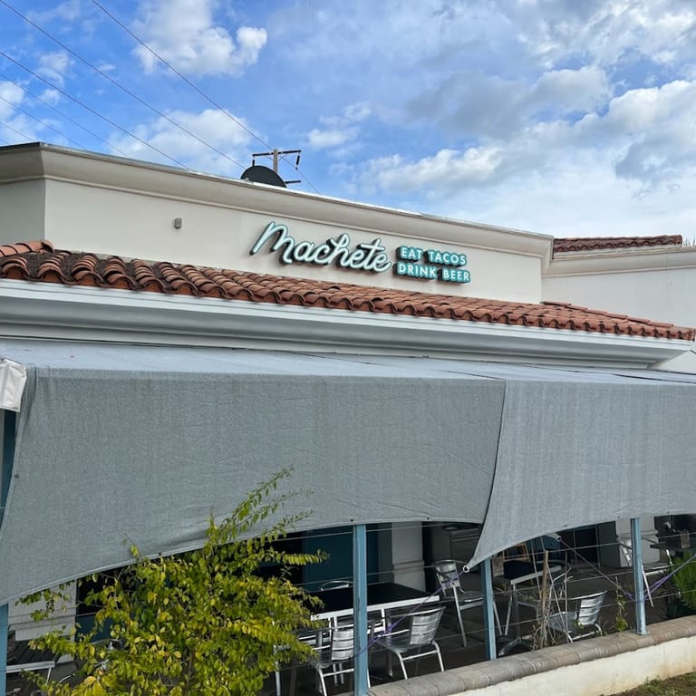 Welcome to Your New Favorite Mexican Spot! 🌮