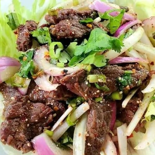 Nam Tok (Grilled Beef).