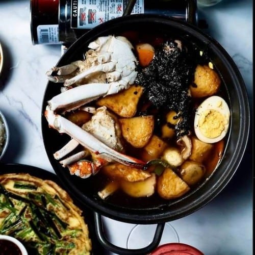 Fishcake & Crab Soup 꽃게어묵탕.