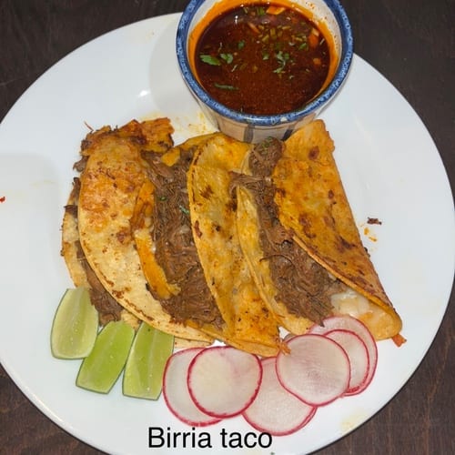 Birria De Res (Slow Cooked Beef).
