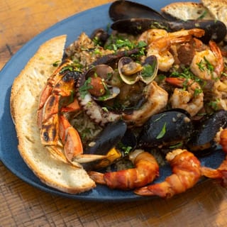 CAVA'S SEAFOOD PARILLADA